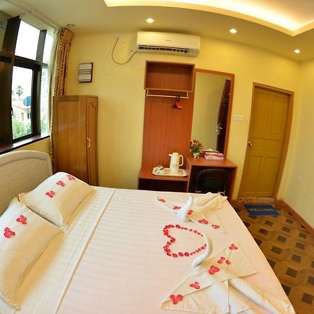 New Golden Forward Hotel Янгон Екстер'єр фото